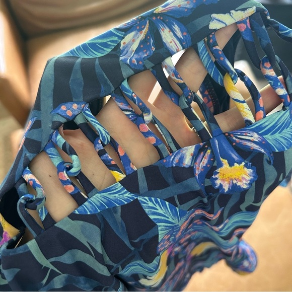 Rip Curl Tropic Tribe One Piece Floral Blue Deep Open Back Side Cut Outs Swim - Picture 7 of 12